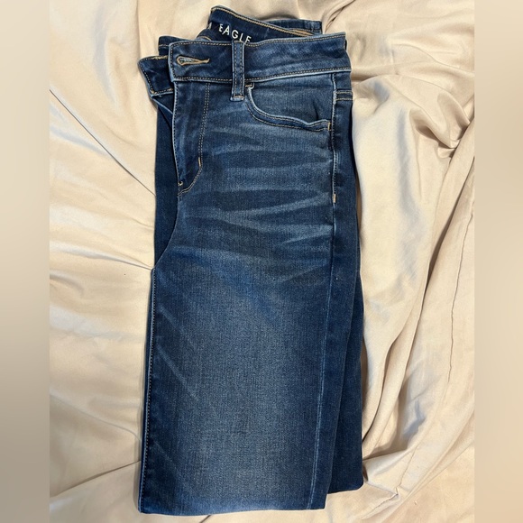 High waisted AE Jeans - Picture 1 of 3